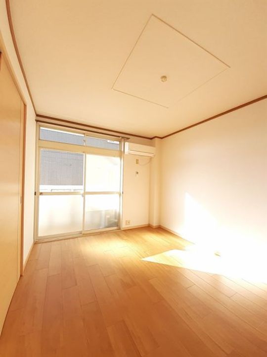 広島県福山市引野町2(アパート)の賃貸物件の居間