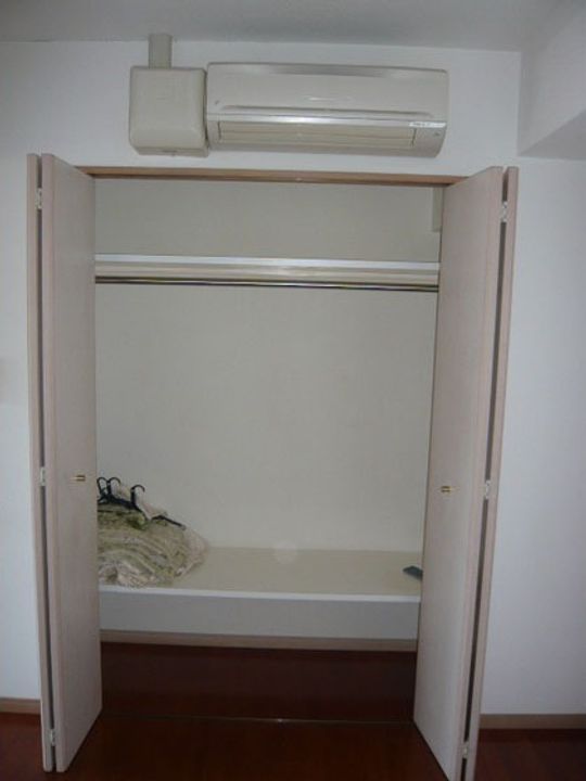 クレスト東本浦の内装