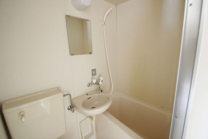 中西ビルの内装