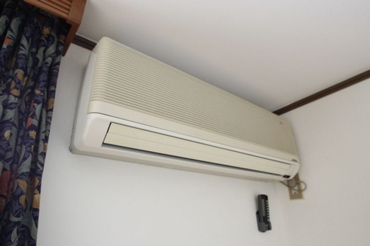 中西ビルの内装