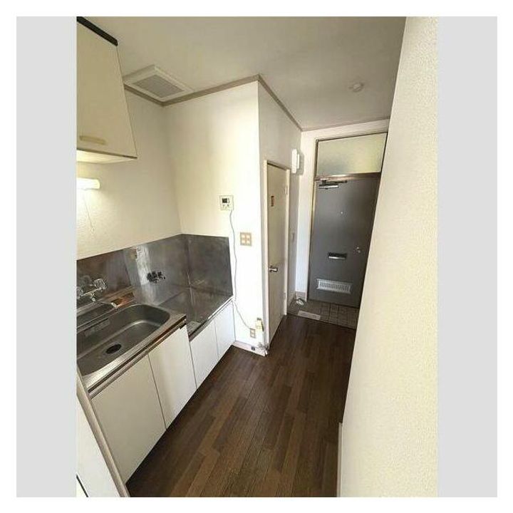 神奈川県秦野市南矢名(マンション)の賃貸物件のキッチン