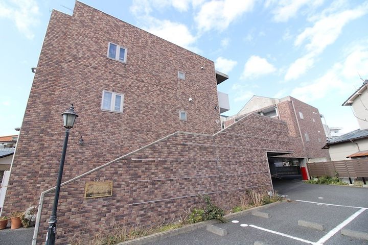フラワーフェアリの外観