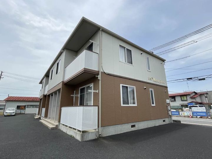 奥州市水沢字虚空蔵小路【シャーメゾン・グレイス】築19年の外観