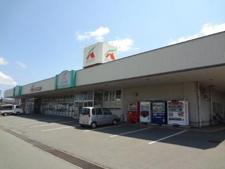 インプレスKMの周辺