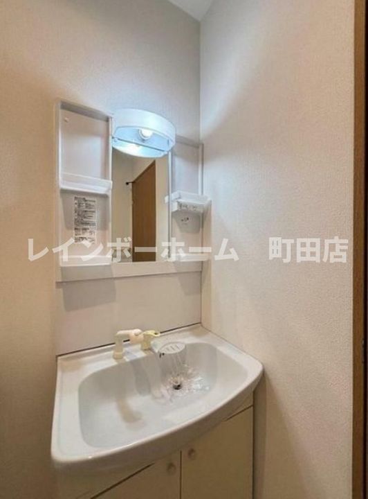 共栄町田ビルの内装