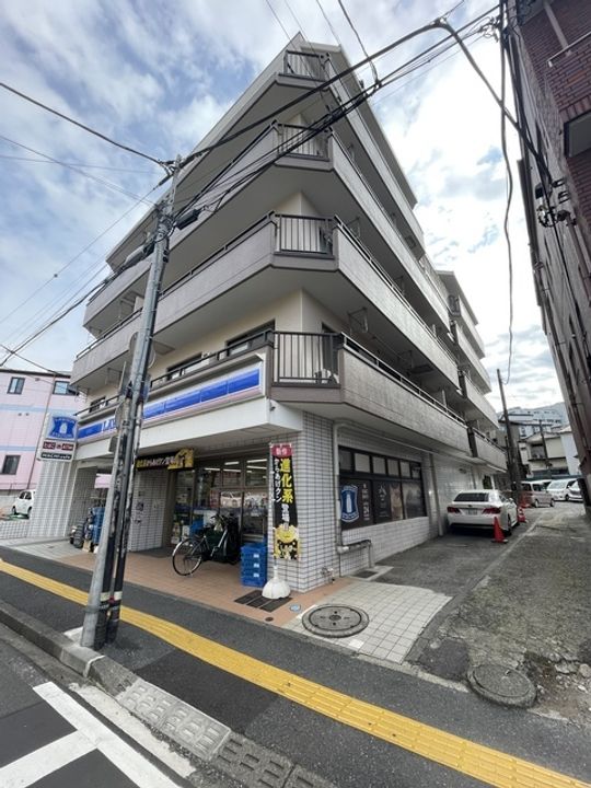 メゾンファミーユの外観