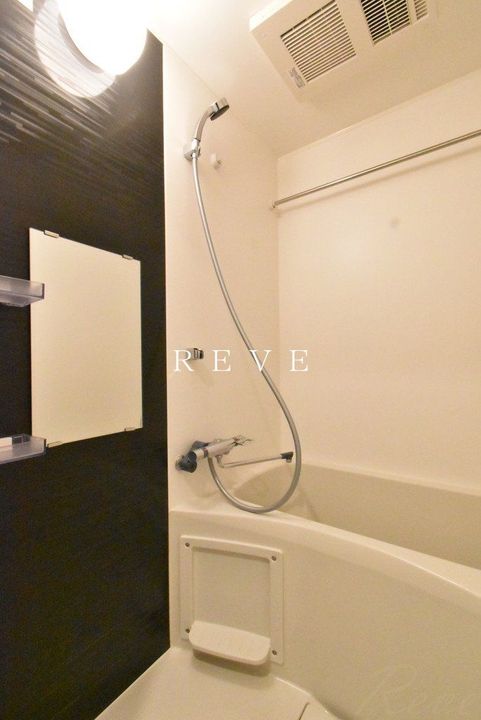 メゾン・ド・ヴィレ本郷3丁目の風呂