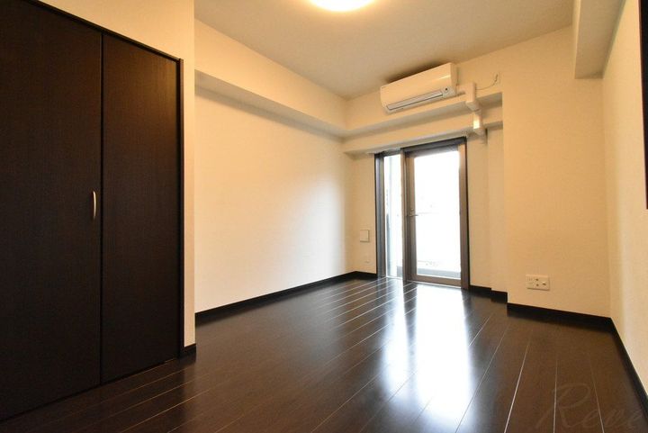 メゾン・ド・ヴィレ本郷3丁目の居間