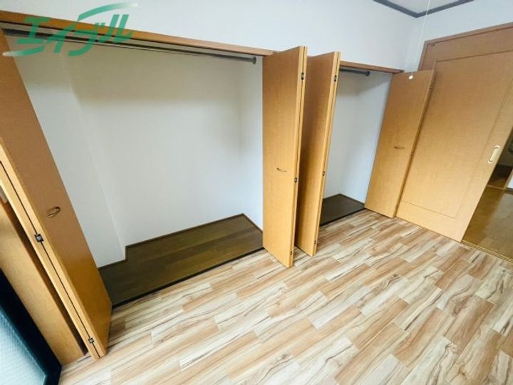 山崎マンションの内装