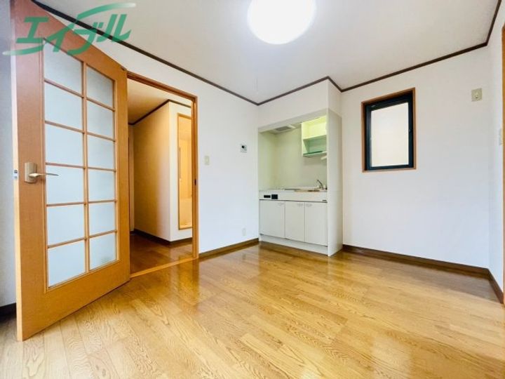 山崎マンションの居間