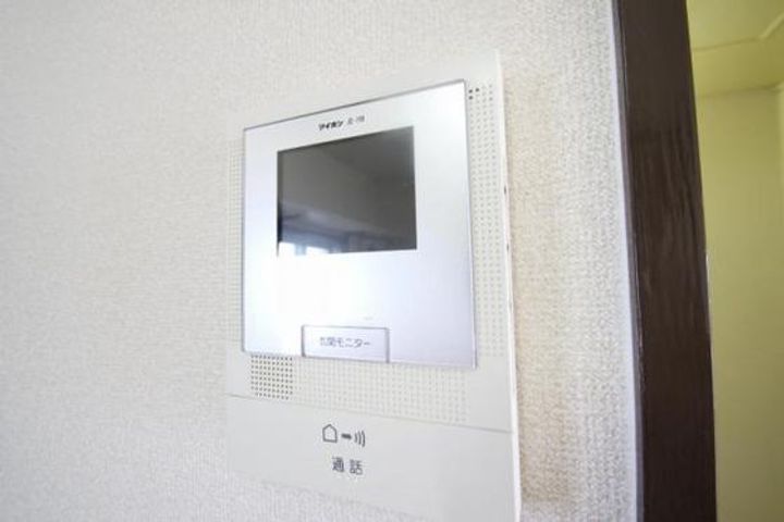 ラ・ヴィータ西市の内装