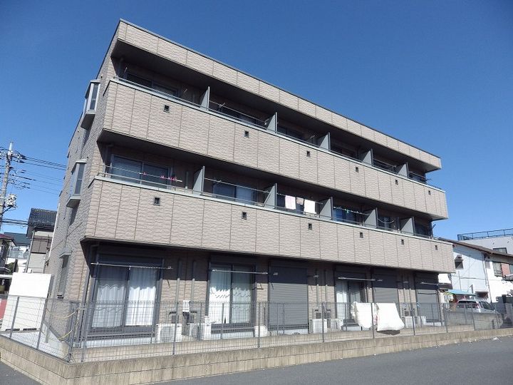 グランドソレーユ壱番館(シャーメゾン)の外観