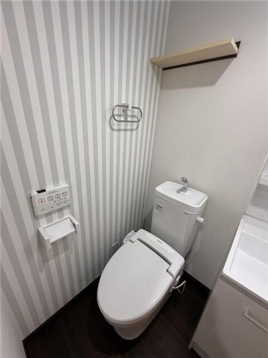 アデラインの内装
