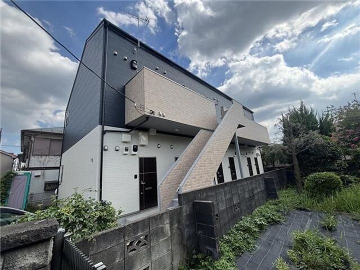 アデラインの外観
