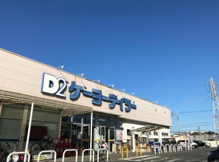 アデラインの周辺