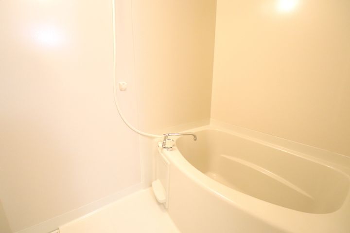 福岡県北九州市八幡西区木屋瀬4(アパート)の賃貸物件の風呂