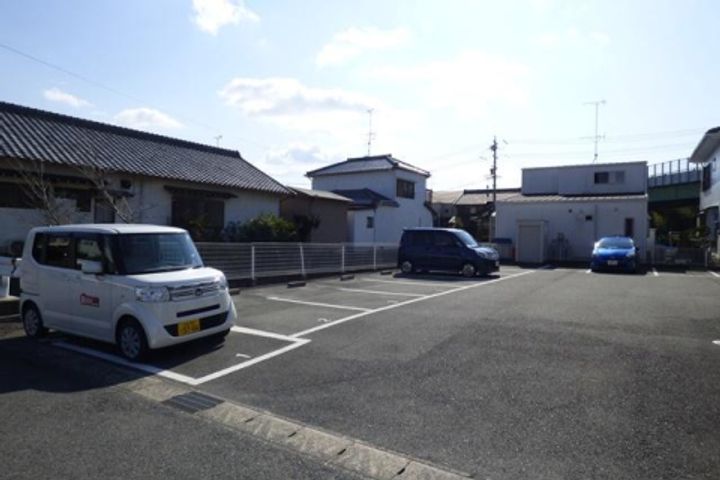 グラッドスペース茶屋松の地図
