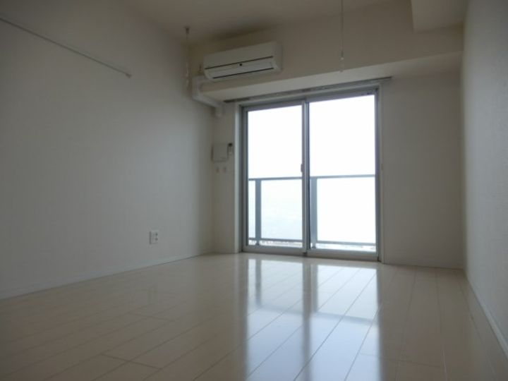 神奈川県川崎市幸区神明町2(マンション)の賃貸物件の居間