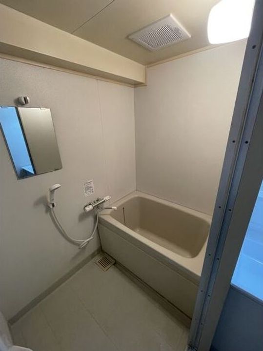 北海道札幌市中央区南十三条西1(マンション)の賃貸物件の風呂