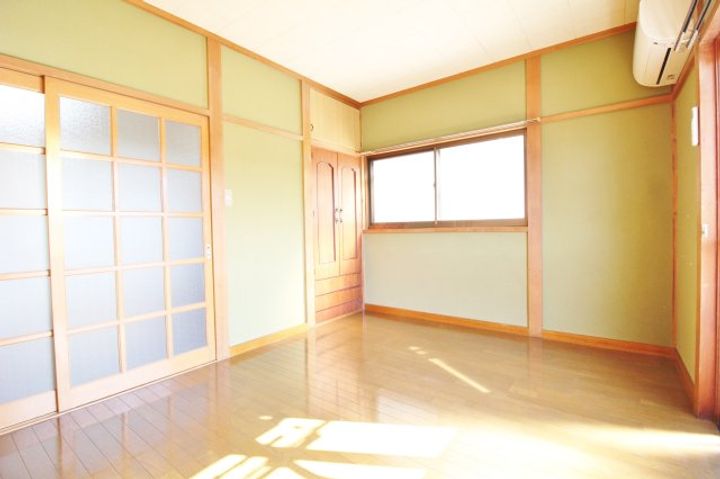 ウッディハイツの居間