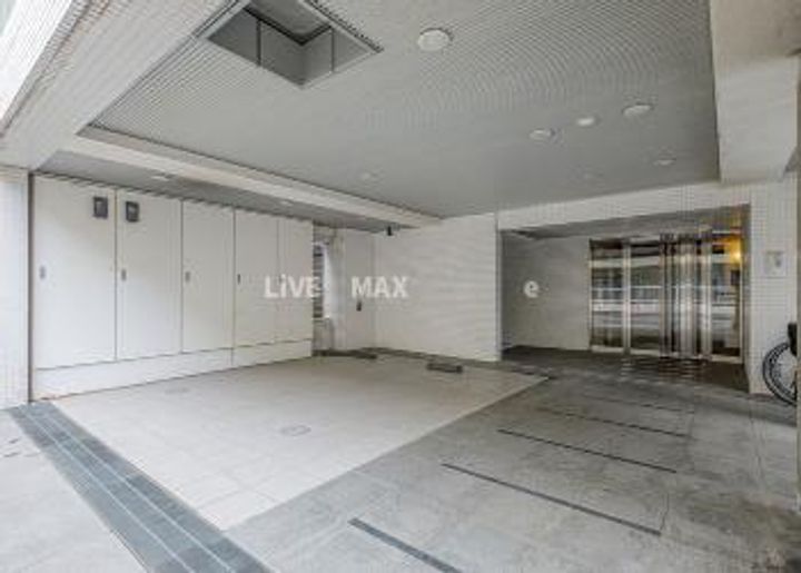 ミリアレジデンス桜新町の地図