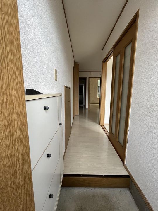 グリーンハイツ10号棟の玄関