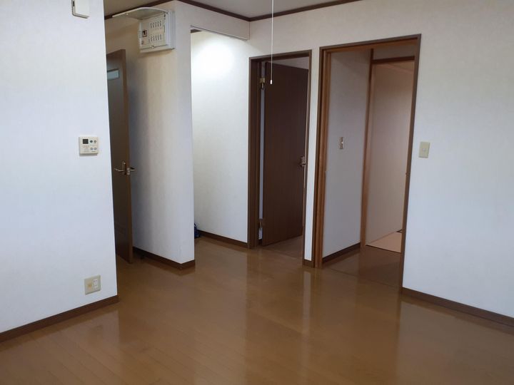 メゾンボヌール B棟の居間