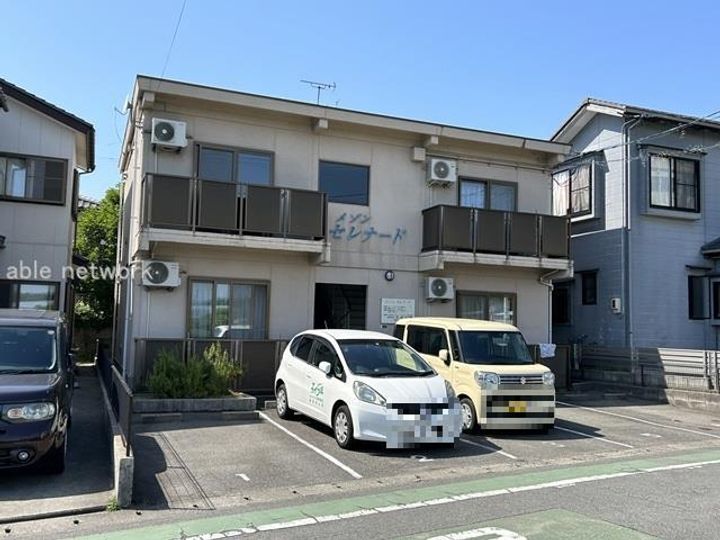 メゾン・セレナードの外観