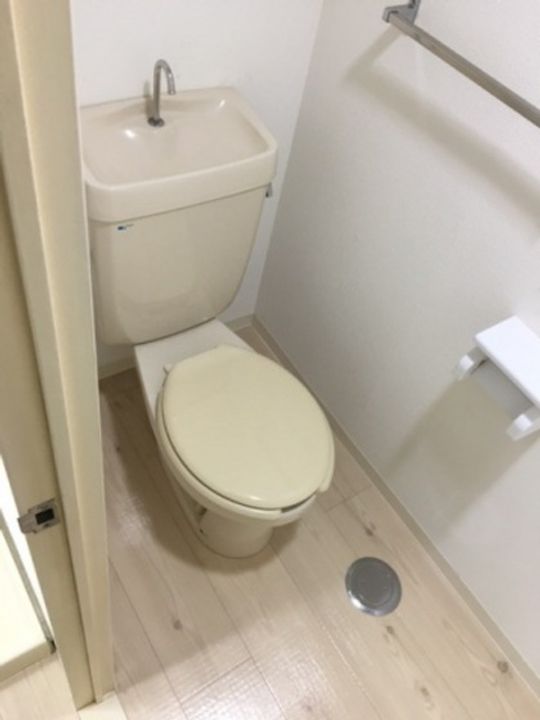 ファーレ高須の内装