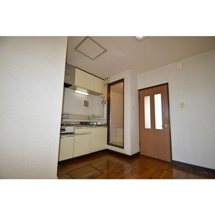 ポプラハイツの居間