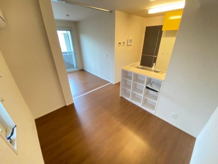 千葉県千葉市若葉区若松町(アパート)の賃貸物件の居間