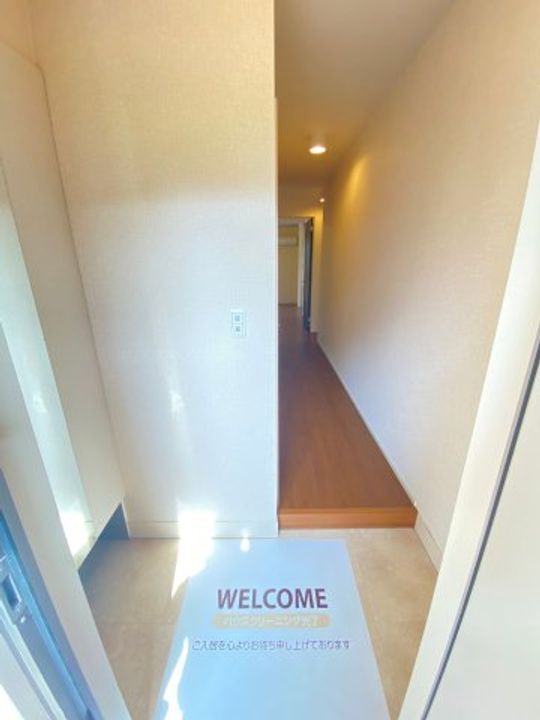 千葉県千葉市若葉区若松町(アパート)の賃貸物件の玄関