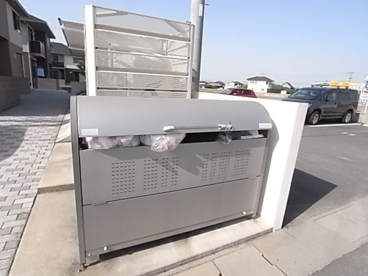 岡山県総社市井手の賃貸アパートの地図