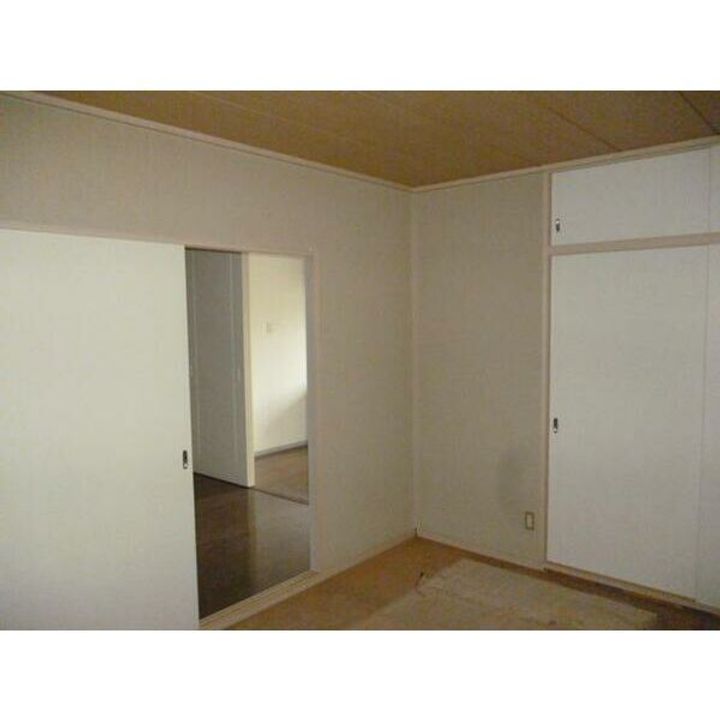 エーライン泉B ペット(犬)の内装