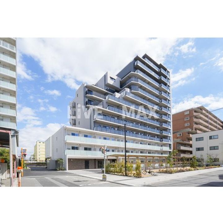 コンフォリア・リヴ豊洲キャナルの外観