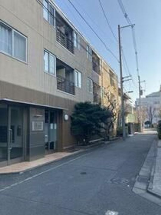 ユーコート高田馬場の外観