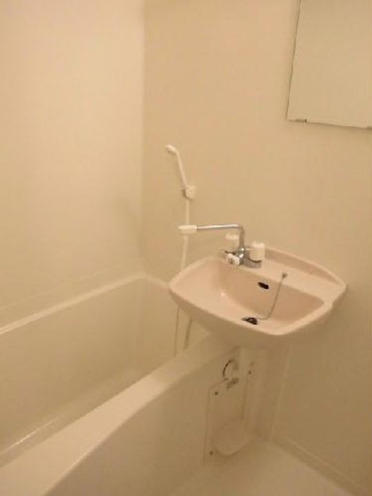 レオパレスSUNSHINEの風呂