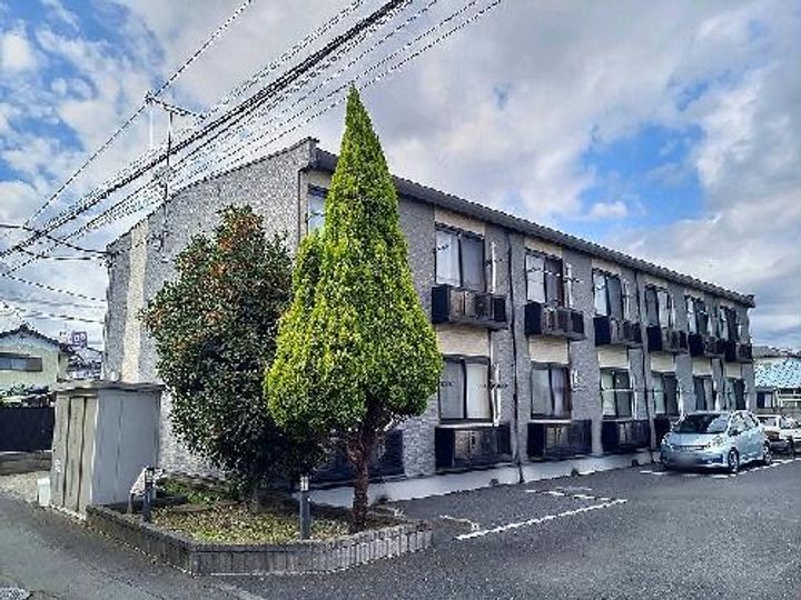 レオパレスSUNSHINEの外観