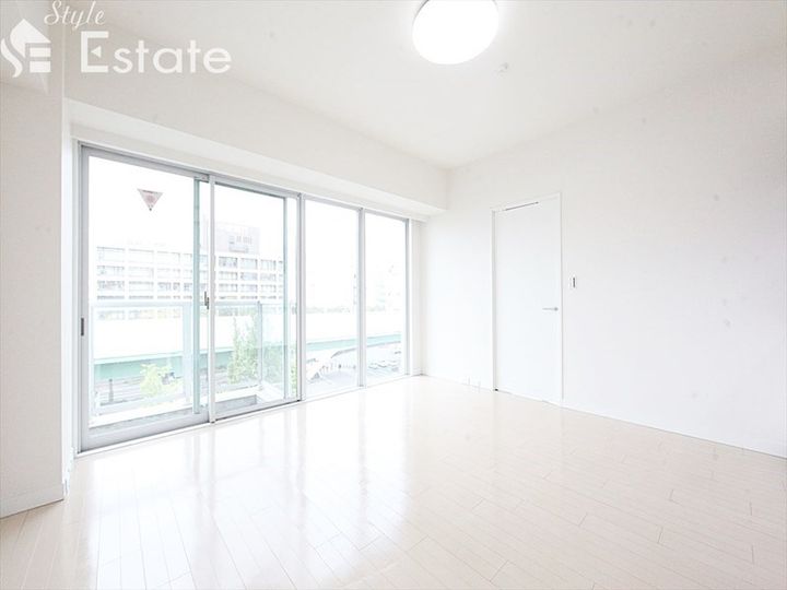 愛知県名古屋市中区大須3(マンション)の賃貸物件の居間