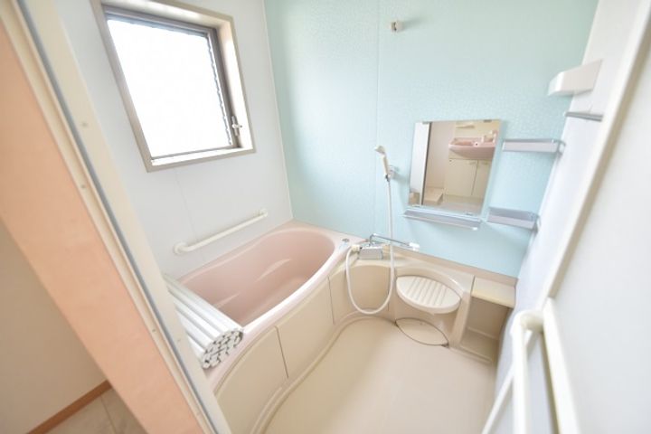 広島県呉市焼山桜ヶ丘3(一戸建)の賃貸物件の風呂