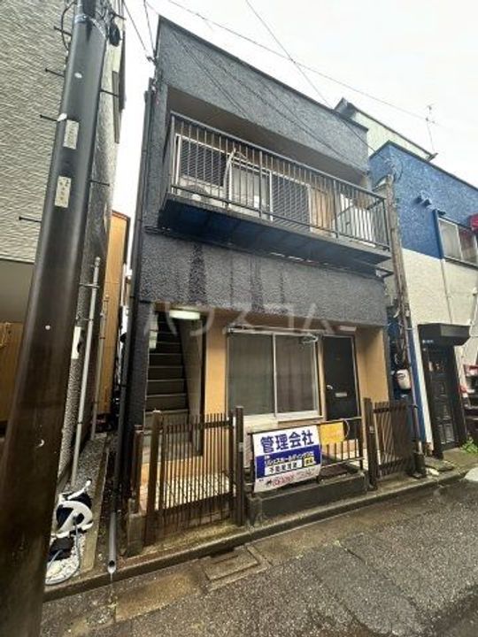 リシェス鶴間の外観