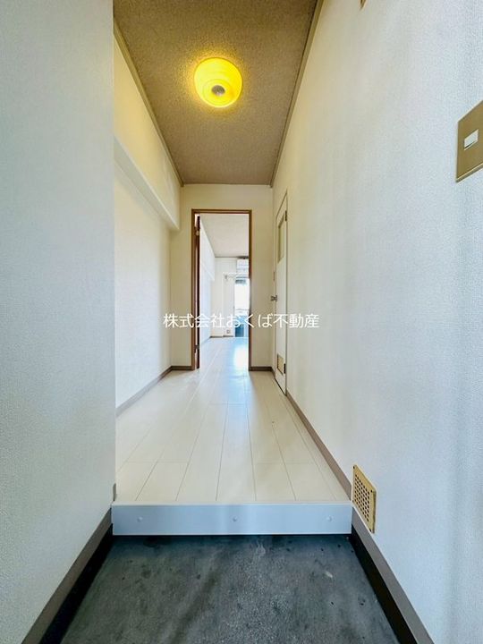 フェリーチェ本荘の玄関