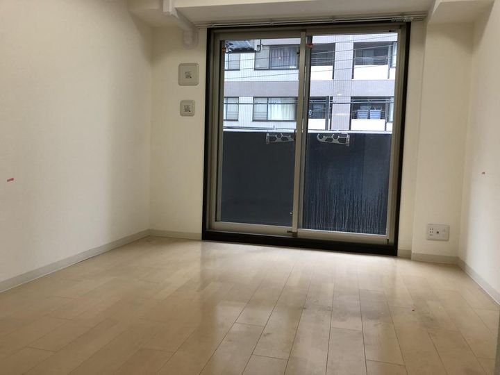 エステムプラザ神戸三宮ルクシアの居間