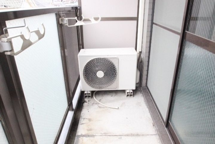 ロイヤル戸坂の内装