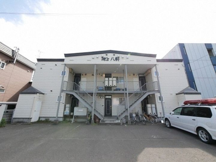 M’s八軒の外観