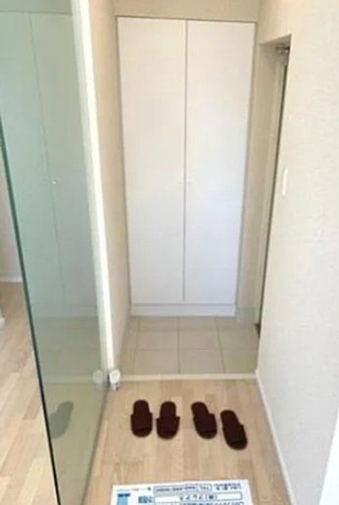 東京都中野区弥生町4(マンション)の賃貸物件の玄関