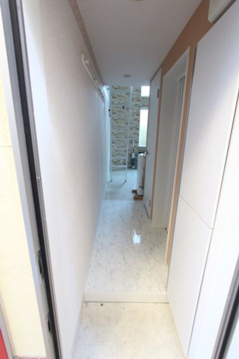 ユナイト追浜エル・カプリーチョの玄関