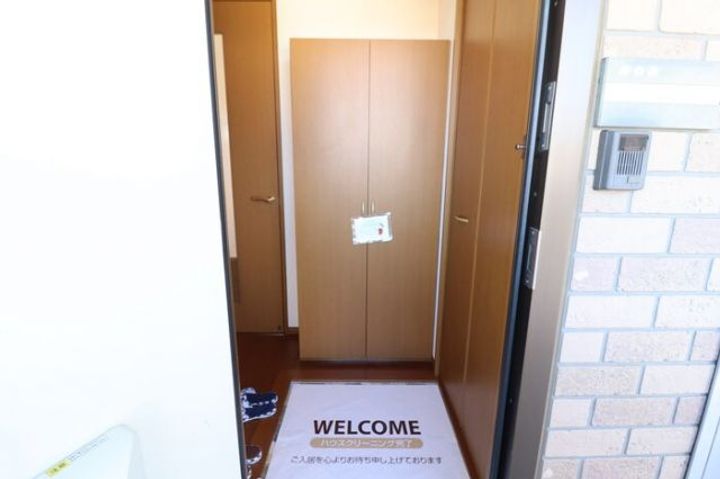 千葉県野田市山崎貝塚町(アパート)の賃貸物件の玄関