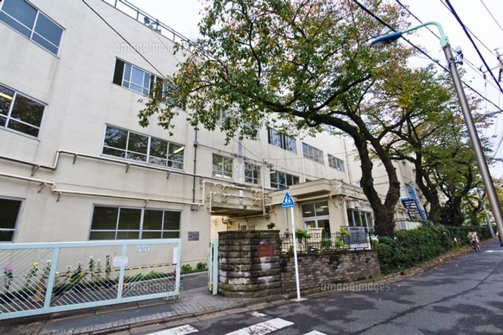 東京都板橋区小茂根1(マンション)の賃貸物件の周辺