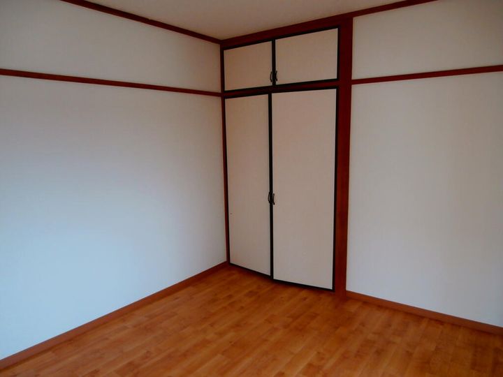 トーシンハイツ夏見台Iの内装